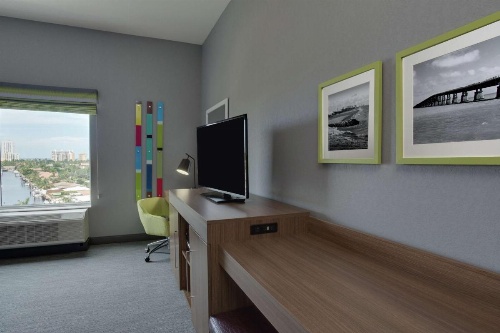 Hampton Inn By Hilton Fort Lauderdale Pompano Beach FL image 10